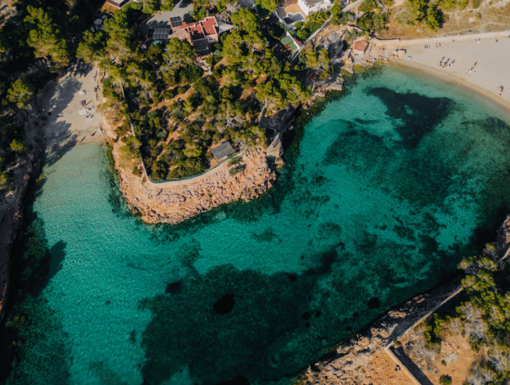 Playas Paradisíacas y Restaurantes con Vistas